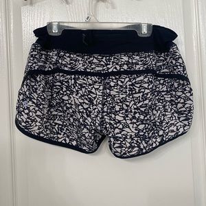 Lululemon speed up short